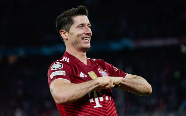 每体：拉菲尼亚没有经纪人也无意离开巴萨，他决心履行完合同