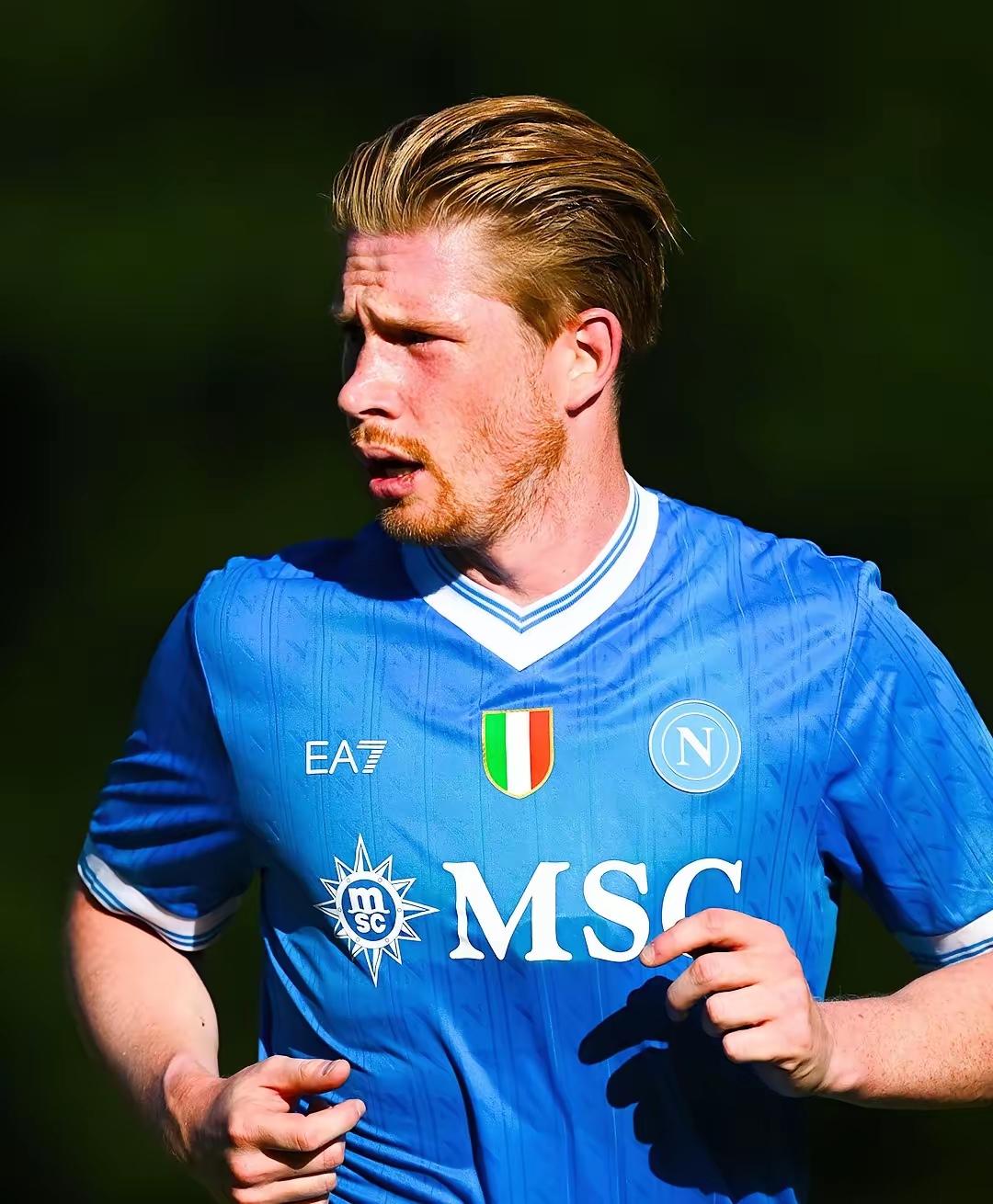 索默：我会弹吉他和钢琴；退役后我应该不当教练，压力太大了