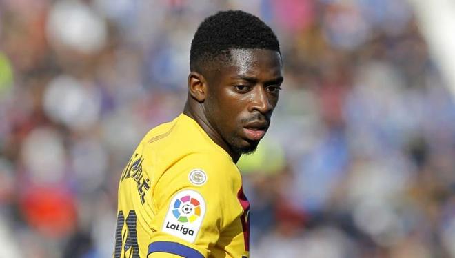 利物浦发角球期间 萨拉赫和亨德森聊了很久