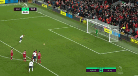 记者：阿隆索未进更衣室，卡瓦哈尔批裁判反被回呛是荒谬借口