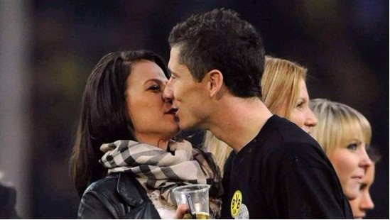 世体：霍安·加西亚可出战欧冠，巴尔德、埃里克·加西亚情况类似